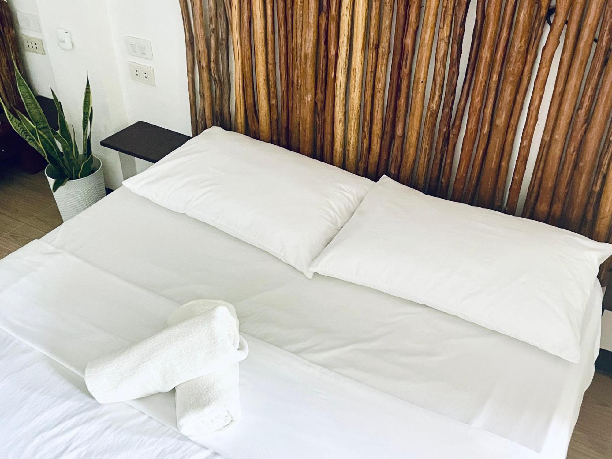 Siargao Sunflower Suites General Luna (Surigao del Norte) Exterior foto