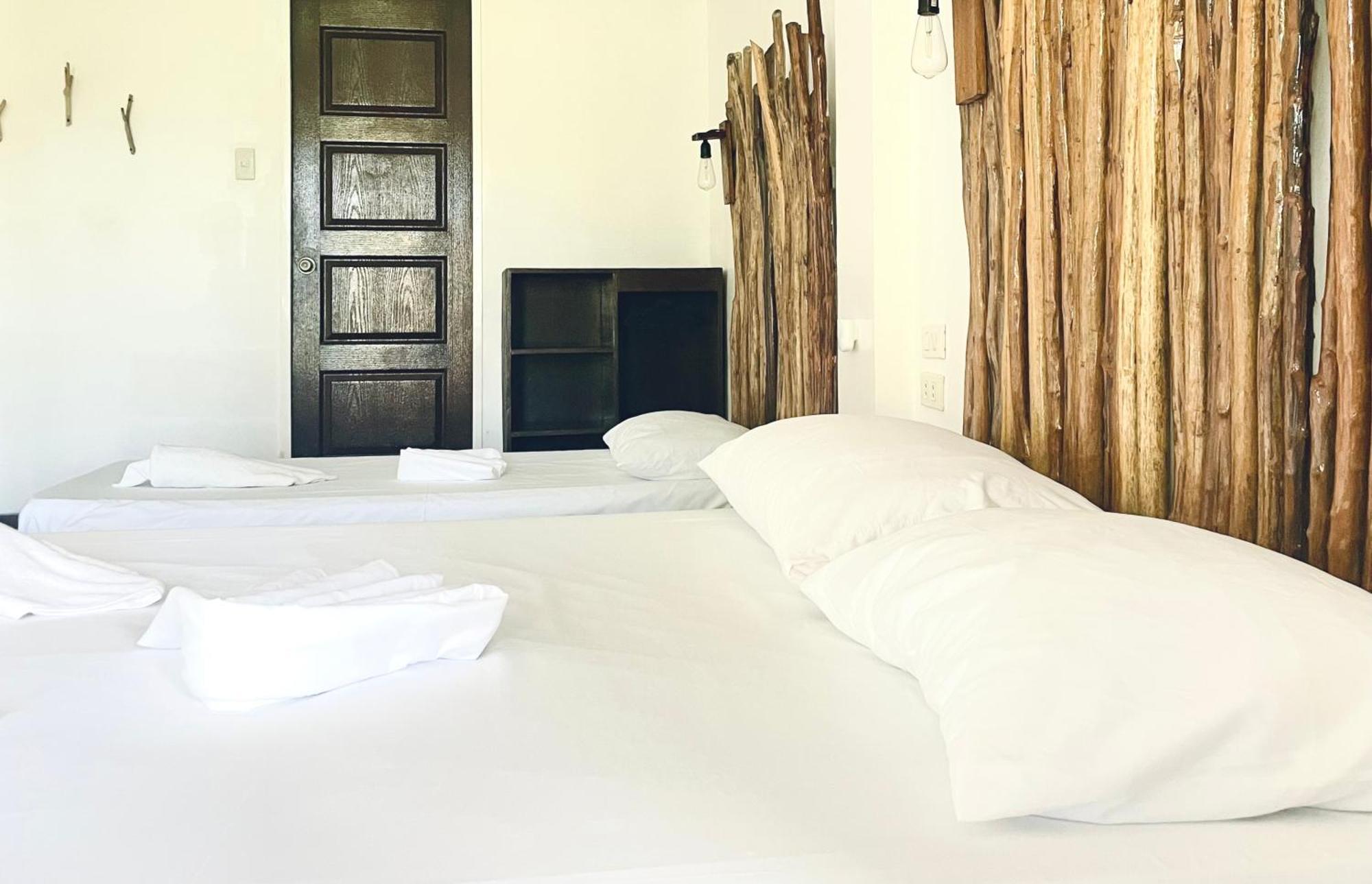 Siargao Sunflower Suites General Luna (Surigao del Norte) Exterior foto