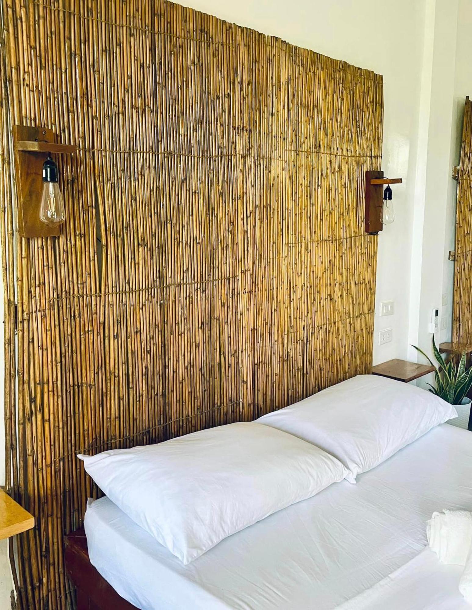 Siargao Sunflower Suites General Luna (Surigao del Norte) Exterior foto